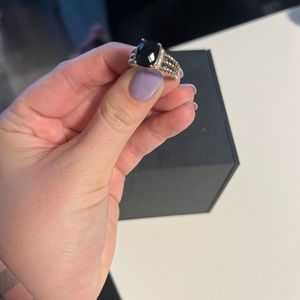 David Yurman petite Wheaton with black Onyx size 7